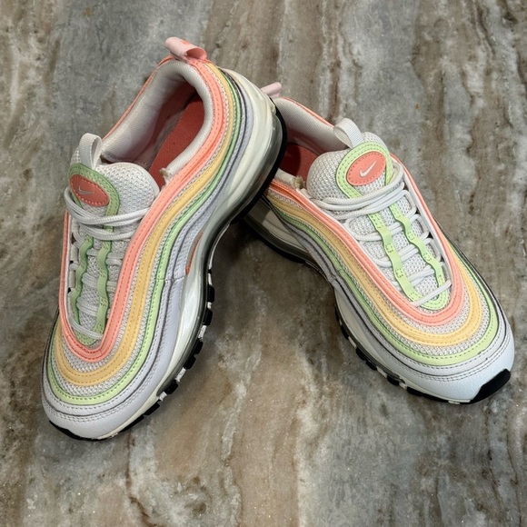 Women’s NIKE Air Max 97 Melon tint/Barely volt/Atomic pink. Size 5.5 - Picture 11 of 11